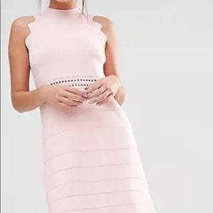 Ted Baker London Natleah Scallop Detailed Dress size 0 NWT.